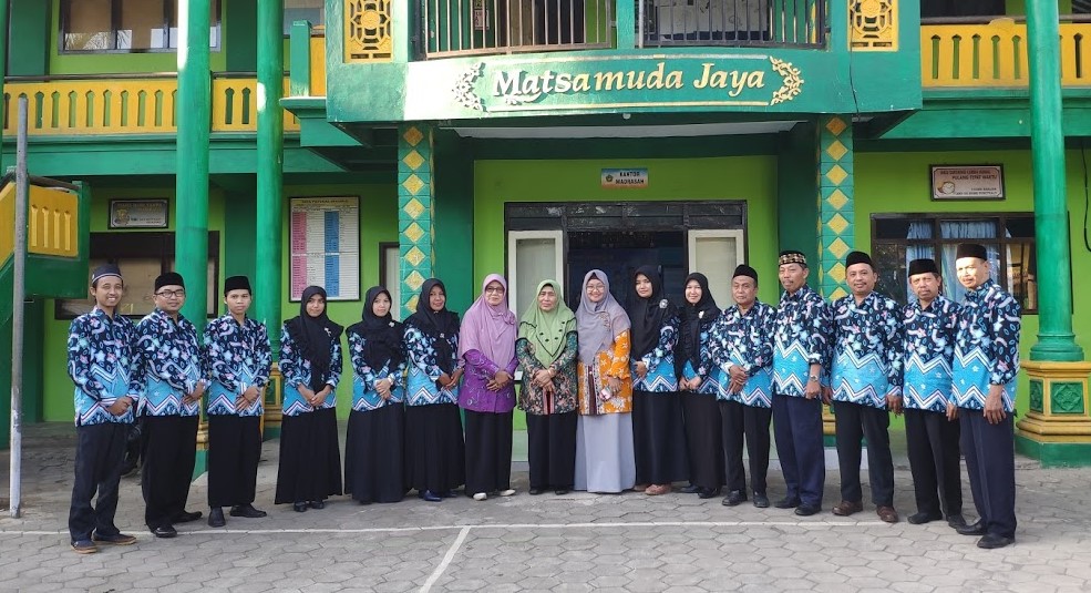 STRATEGI PENINGKATAN MUTU GURU DI ERA IASP 2020